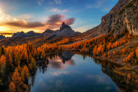 Lago di Federa at Golden Hour